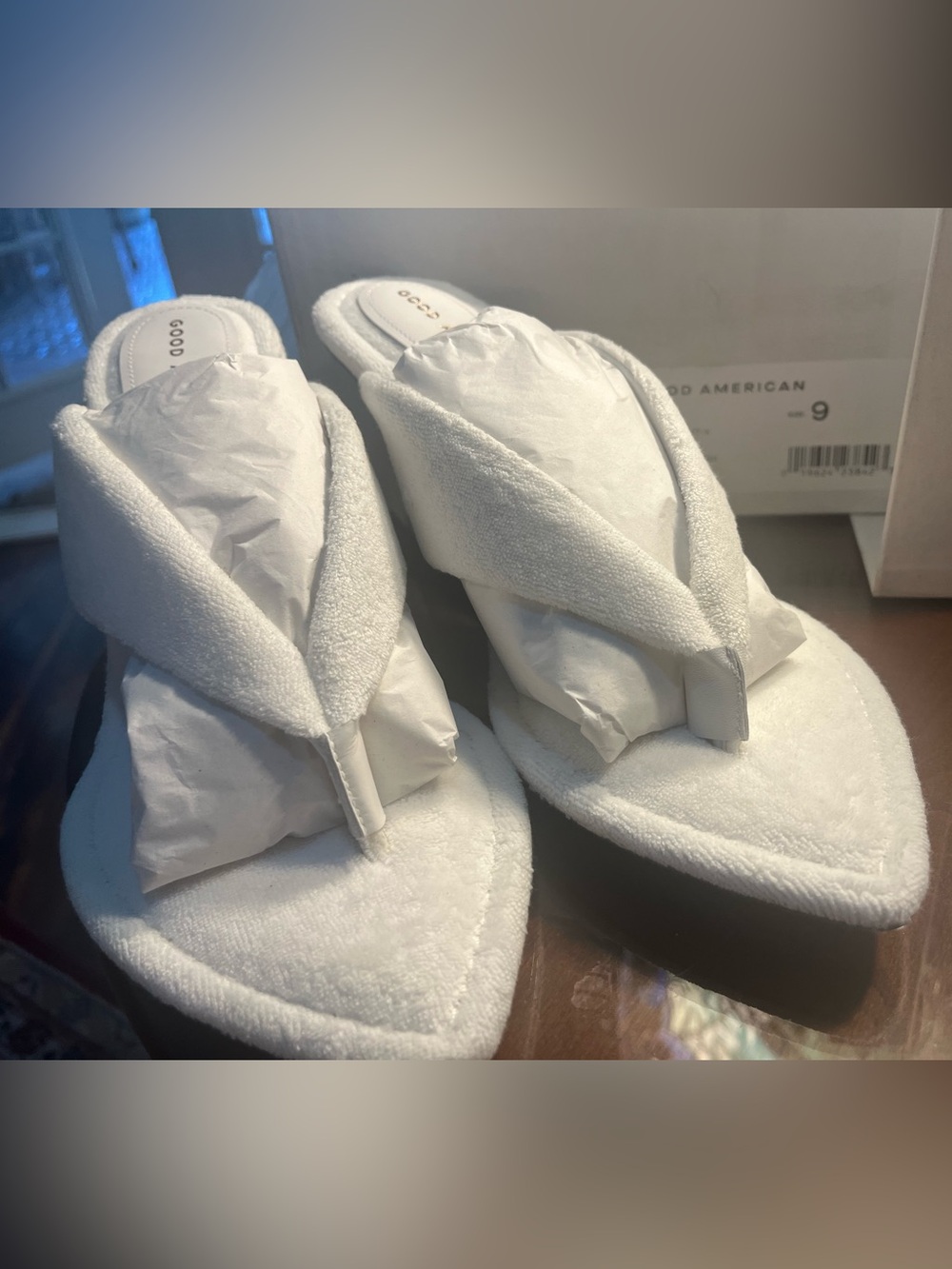 Good American clear wedge shoes, women’s size 9 - Picture 3 of 14